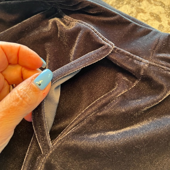 Soma Velour/Velvet Wide Leg Loungewear/Pajama Pants with Pockets - Size Medium - Picture 4 of 11
